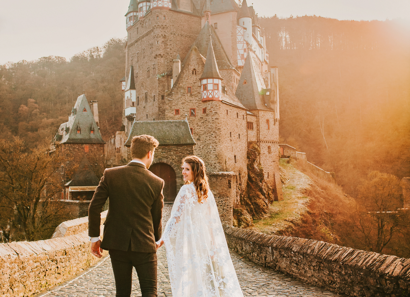 Couple at Burg Eltz castle in Germany during a fairytale elopement